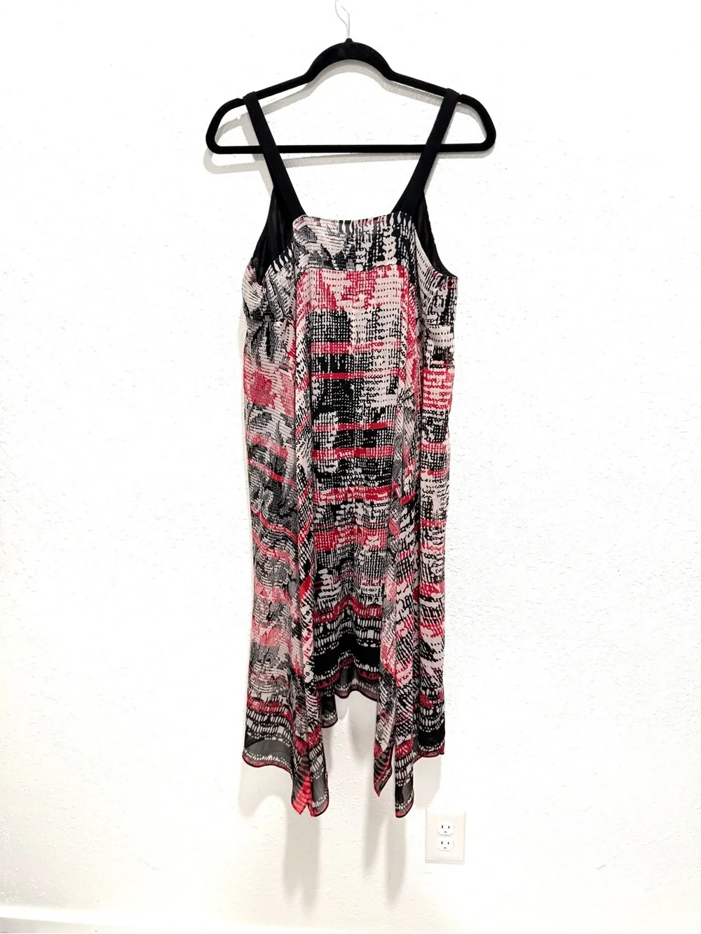 Adrianna Papell preowned sleeveless